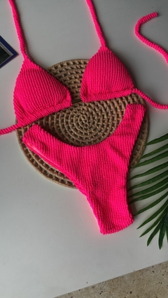 Conjunto Comfort Rosa Neon Texturizado na internet