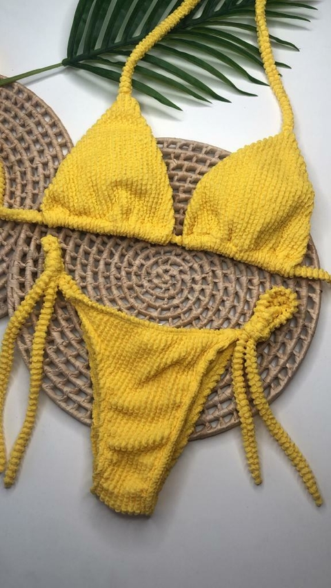 Conjunto Lacinho Amarelo Texturizado