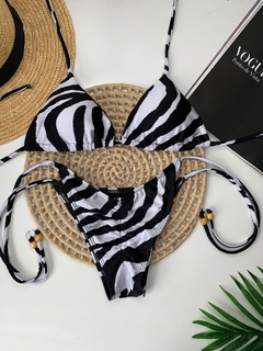 Conjunto Lacinho Empina Bumbum Zebra Canelado