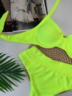 Conjunto Meia Taça Hot Pant Amarelo Neon Anarruga - comprar online