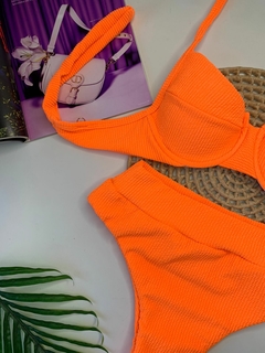 Conjunto Meia Taça Hot Pant Laranja Neon Anarruga - comprar online