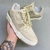 Louis Vuitton Trainer Premium - Bege