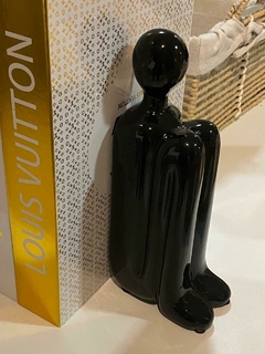 APARADOR DE LIVRO POSTURA PRETO BRILHO - - loja online