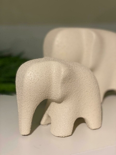 FAMILIA DE ELEFANTE OFF FOSCO TEXTURIZADO na internet
