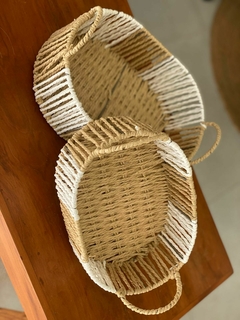 CESTO OVAL PALHA NATURAL BRANCO E CRU TAM G - Artes de Minas