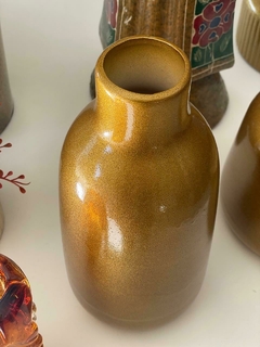 VASO POTICHE G DOURADO NEUTROL - - Artes de Minas