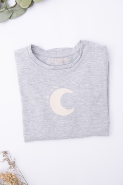 Remera Manga Larga Luna AGOTADA SOLO STOCK TALLES EN TIENDA - Renata Kids