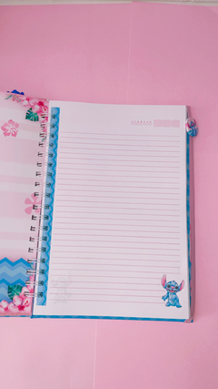CADERNO UNIVERSITÁRIO - STITCH na internet