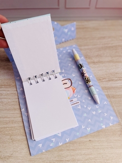 KIT MIMO PRESENTE - PEDAGOGIA -  PAPELARIA PERSONALIZADA - AMORCOMDETALHES