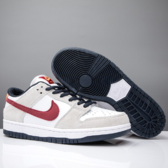 NIKE DUNK SB
