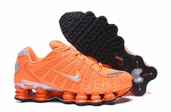 NIKE SHOX TL