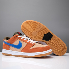NIKE DUNK SB