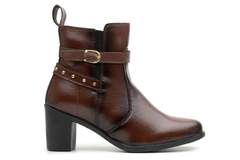 Coturno Curto Com Salto Fechamento Em Ziper 304 - comprar online