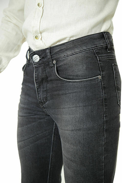 Calça Jeans Slim Megaflex Estonado Preto - comprar online