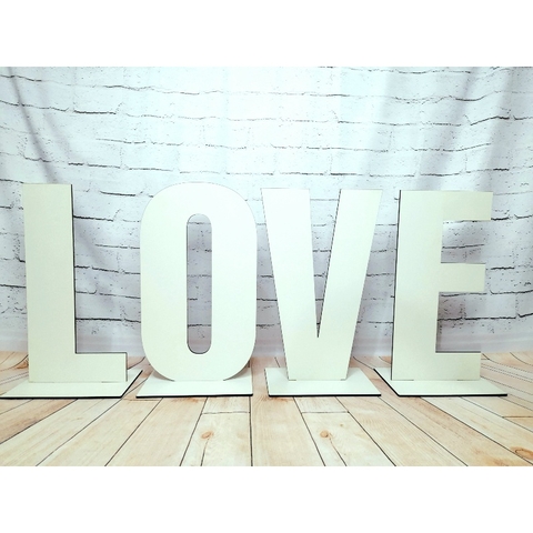 Letras "LOVE" de mdf