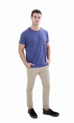 CAMISETA PREMIUM PIMA AZUL ROYAL - comprar online