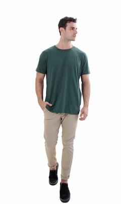 CAMISETA PREMIUM PIMA VERDE AMAZÔNIA na internet