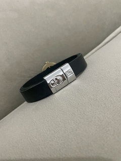 Pulseira de Couro Bússola na internet