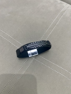 Pulseira de Couro Pena Prata na internet