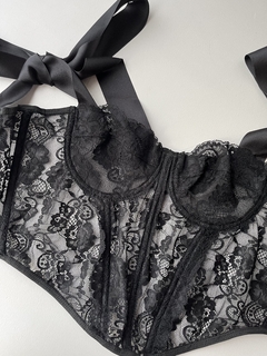 Corset Alma en internet