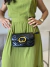 Bolsa fivela dourada preta na internet