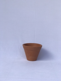 Vaso de cerâmica artesanal para plantas - Modelo comum - loja online