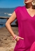 vestido-feminino-midi-muescle-tee-com-fendas-nas-laterais-com-bolsos-decote-v