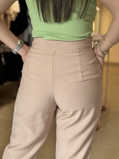 CALÇA GIULIA na internet