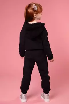 Conjunto Kukiê Urso Preto com Pelinhos na internet