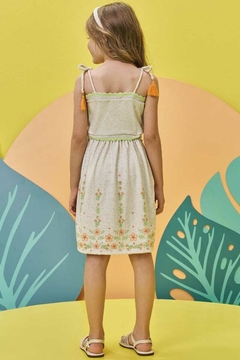 Vestido Infanti Florzinhas Laranjas na internet
