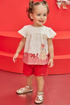 Conjunto Infanti Bata Branca com Gatinho e Short Vermelho