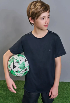 Camiseta Johnny Fox em Malha Yuki