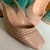 SLINGBACK TRESSÊ COM SALTO na internet