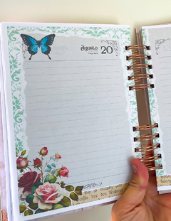 Agenda VINTAGE 2025 - 1 Dia por Página capa Rosas - loja online