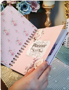 Planner 2025 Vintage Tons de Rosa Datado