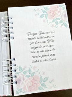 Planner Devocional Permanente (Não datado) na internet