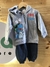 Conjunto com zíper e capuz