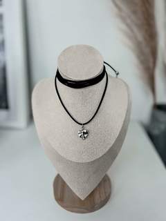 Choker corazon plateado