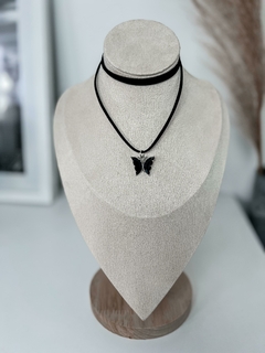 Choker butterfly