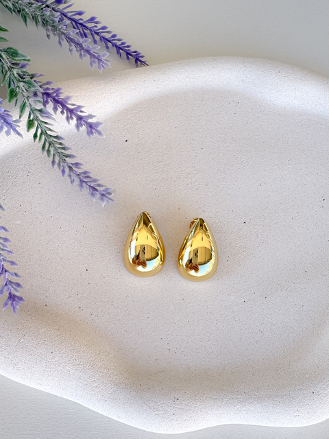 Brinco Gota Leve Vazado Atrás Banhado em ouro 18K - comprar online