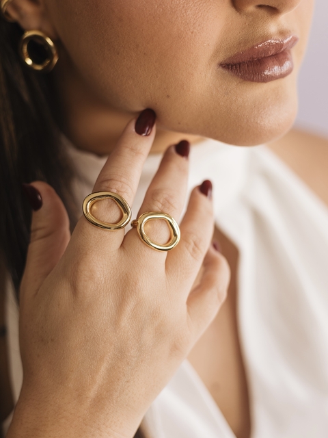 Anel Oval Vazado Regulável Banhado a Ouro 18K - comprar online
