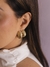 Argola Grossa c/ Detalhes Riscos Diagonal Banhada a Ouro 18K - comprar online