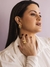 Brinco Argola Texturizada Banhada a Ouro 18K - SORA JOIAS