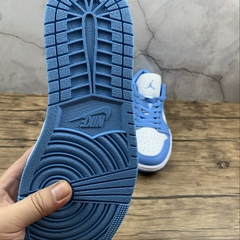 Air Jordan 1 Low Aj1 Ao9944441 na internet