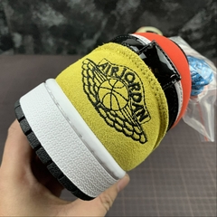 Air Jordan 1 Low Aj1 Cz3572104 - Lasper Shop