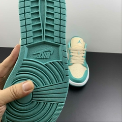 Air Jordan 1 Low Aj1 Dc0774131 na internet