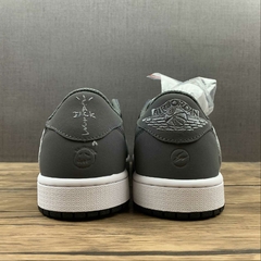 Air Jordan 1 Low Cq4277002 na internet