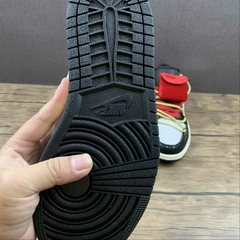 Air Jordan 1 Low Dc0774004 na internet