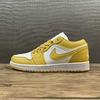 Air Jordan 1 Low 553558171