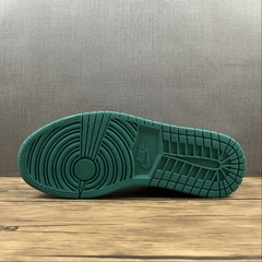 Air Jordan 1 Low 553558371 na internet